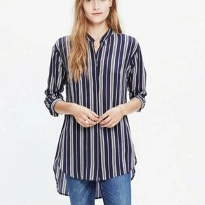 Madewell silk navy striped high low hem shirt S